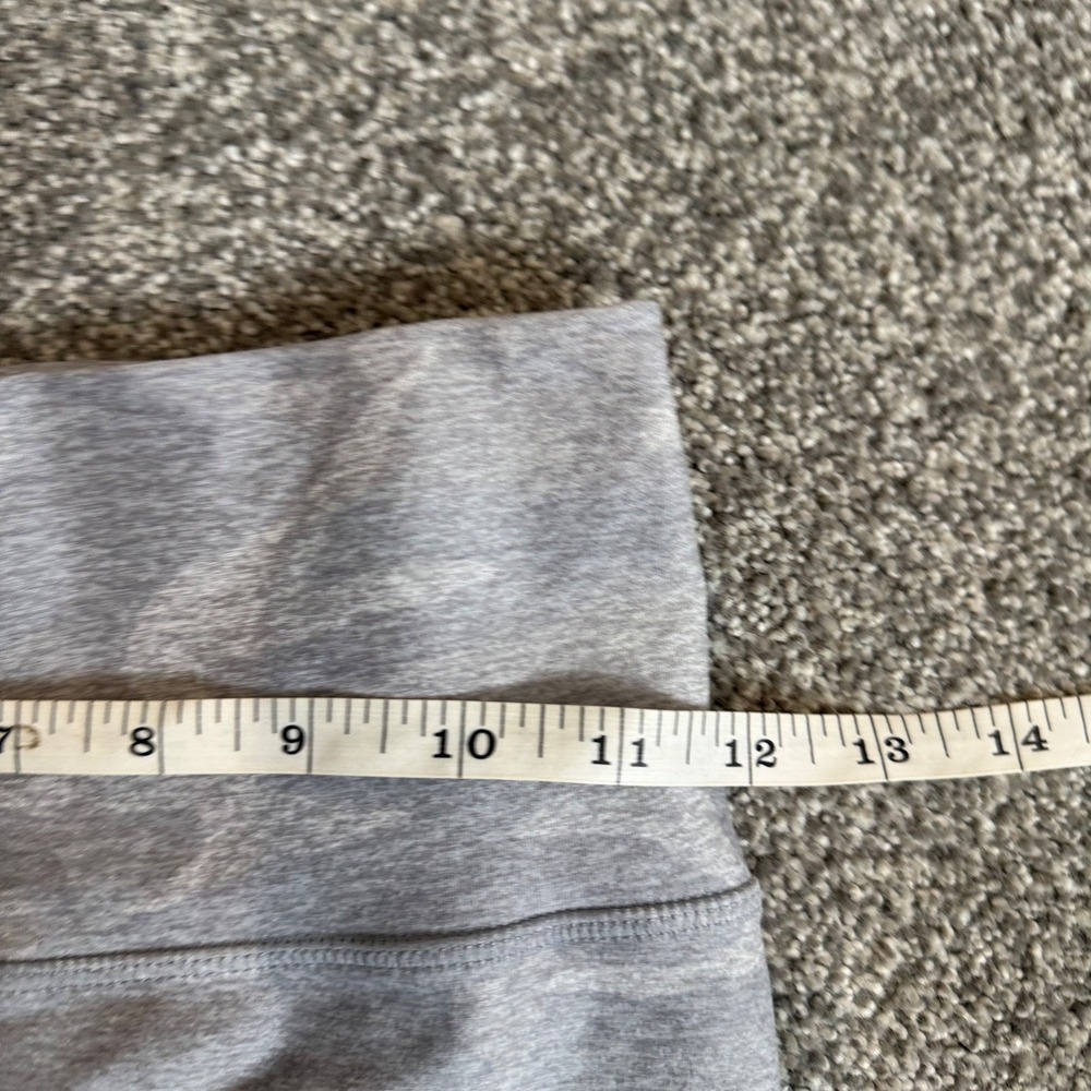 Vuori women's clean elevations legging Grey Camo High Rise Zip Pocket XS - Picture 6 of 7